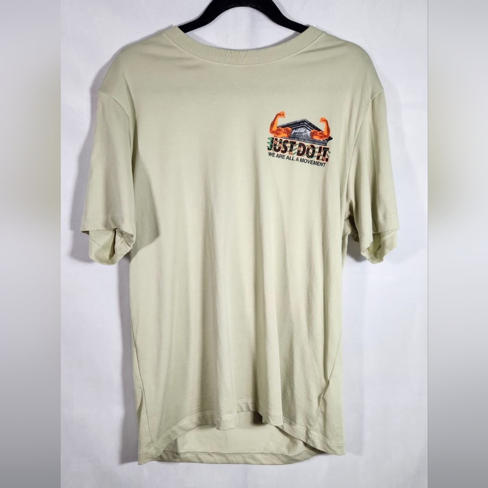 Nike "We Are All A Movement" Green T-Shirt